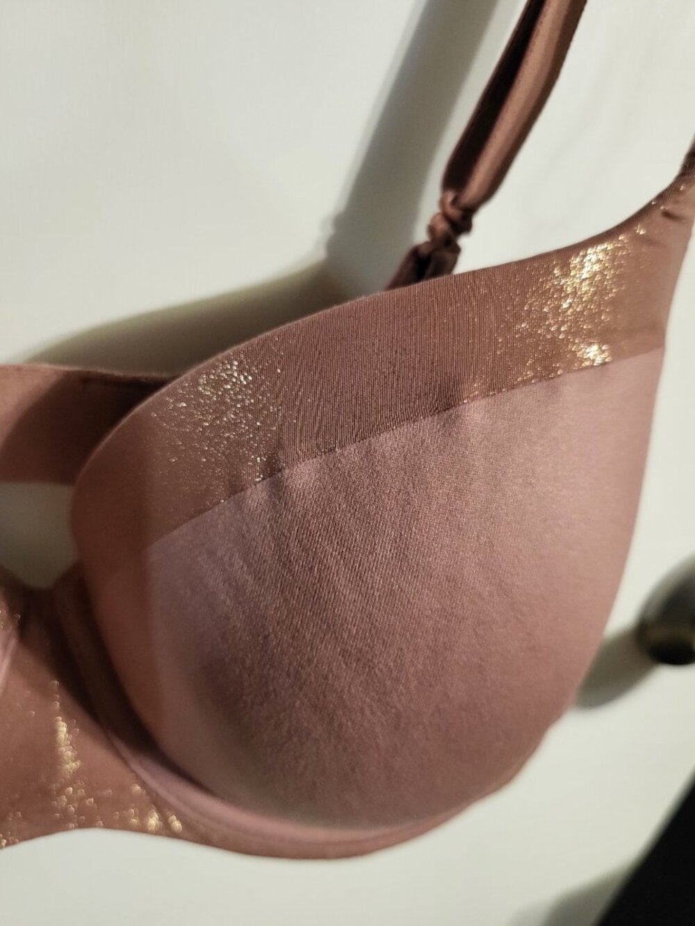 VICTORIA SECRET PINK BLUSH BRA SZ 34DD - Picture 2 of 5